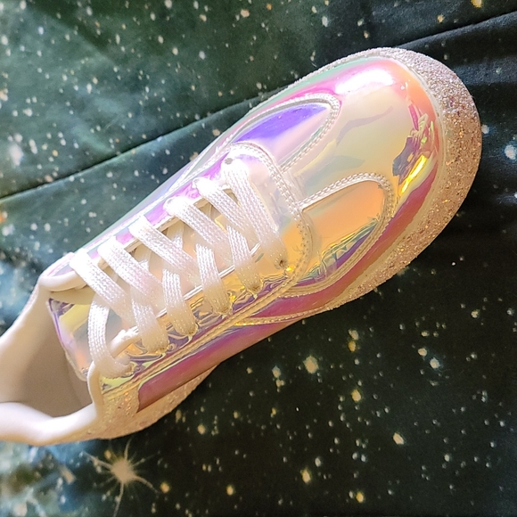 Roxy Rose Iridescent Holographic White Pink and Blue Sparkle Sneakers - Picture 3 of 3